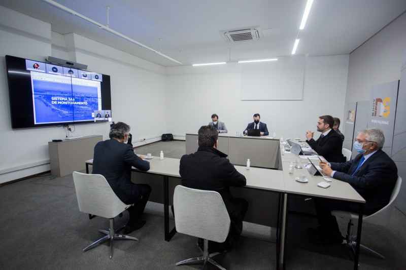 Governador Eduardo Leite lança novo sistema de monitoramento da pandemia