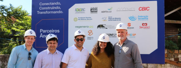 Solidariedade em Ação: parceria constrói 31 lares para vítimas das enchentes de 2024 e famílias atingidas por deslizamentos de terra