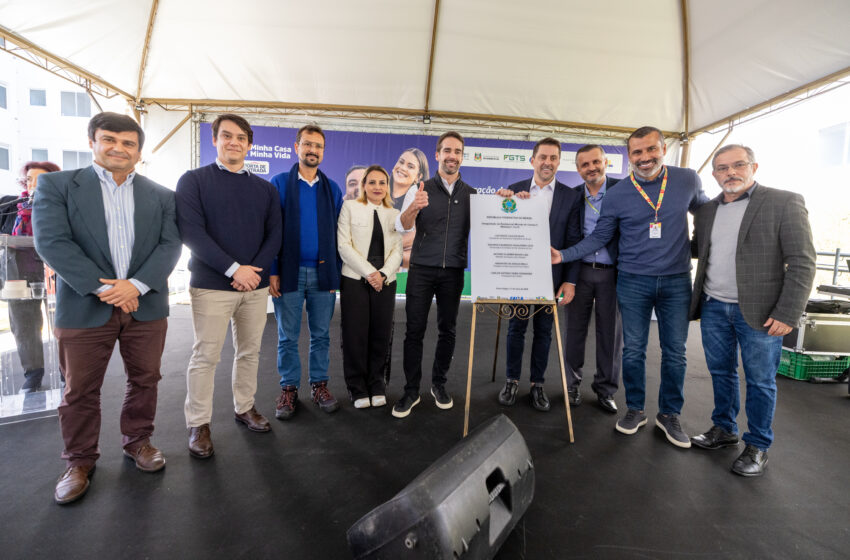 Sinduscon-RS participa da entrega de moradias do Programa Porta de Entrada e reforça importância de políticas para habitação social